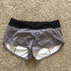 Lululemon Speed up shorts 2.5”